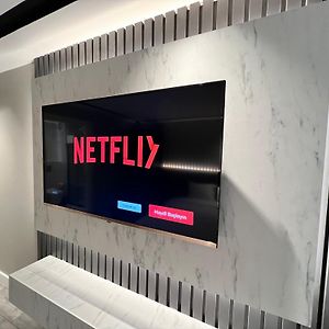 Budget King Room